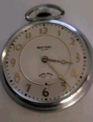 Reloj Bolsillo Sentinel Click Por Ingraham Watch Co. De Colección * Números Dorados COMO NUEVO Foto 1 de 4