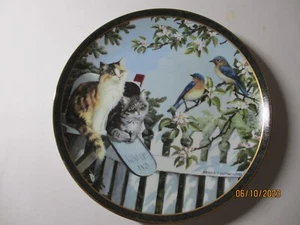 4 Bradford Exchange "Nosy Neighbors" Series Plates - Picture 1 of 8