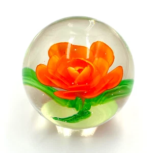 Pisapapeles Studio Art Glass naranja rosa con hojas flor vintage redondo 3,5 pulgadas - Imagen 1 de 9
