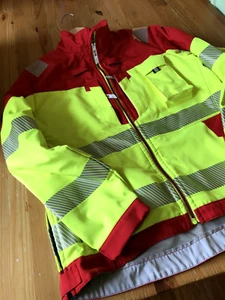 Rettungsdienst Softshell Einsatzjacke APOLON, GORETEX, Rot, Gr. 52, von GSG - Bild 1 von 2
