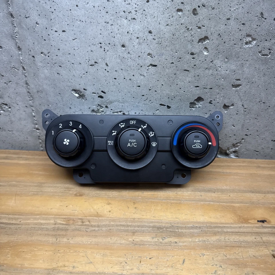 Kia Spectra 2004-2006 calefacción aire acondicionado temperatura climatización climatización Foto 1 de 4