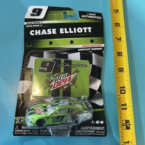 2019 Wave 11 CHASE ELLIOTT #9 Mtn Dew 1:64 Nascar Authentics Camaro 19019 - Bild 1 von 9