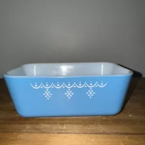 Vintage Pyrex Snowflake Garland Blue 502 Refrigerator Dish 1.5 Pint Vtg Dishes - Picture 1 of 6