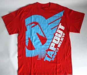 Tapout T-Shirt Uomo Rossa Taglia Large Grafica Blu e Bianco Logo "Simply Believe" - Foto 1 di 10