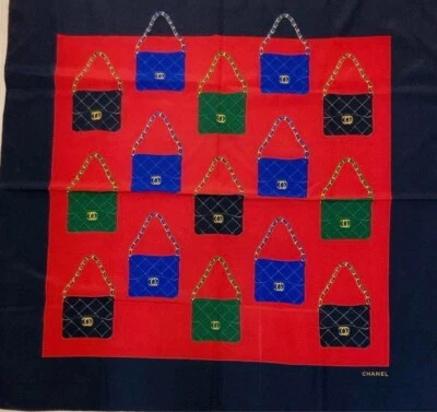 CHANEL Vintage Scarf Matelasse bag Motif  Silk black Red - Image 1 of 4