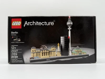 LEGO ARCHITECTURE BERLIN 21027 - COMPLETE WITH MANUAL AND BOX - Image 1 of 4