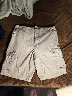 Pantalones cortos cargo Faded Glory beige para hombre 100 % algodón, talla 36 Foto 1 de 3