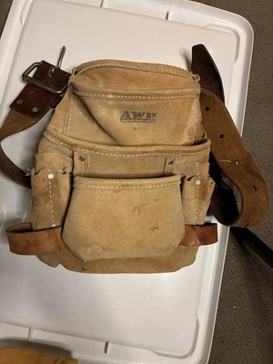 Bolsa de herramientas de cuero gamuza AWP con cinturón - Bolsa de carpintero de alta resistencia Foto 1 de 2
