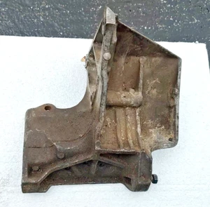 Soporte de alternador y compresor de aire acondicionado Buick All V8 1969-1970 1231871 - Imagen 1 de 3