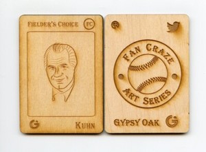 #TN24034 BOWIE KUHN Wooden Fan Craze Gypsy Oak 2004 Card