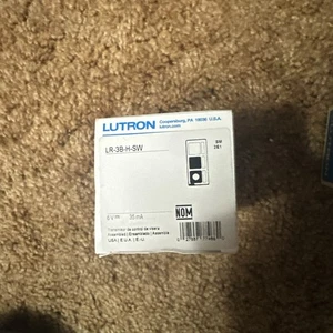 Lutron LR-3B-H-SW 3 Button Transmitter - Picture 1 of 3