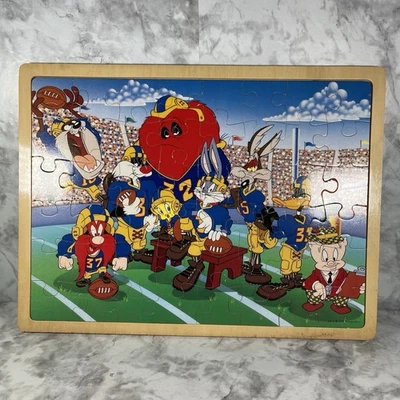 Rompecabezas Looney Tunes Bugs Bunny Marco-Bandeja Fútbol Temático Taz Lucas Porky 1993 Foto 1 de 4