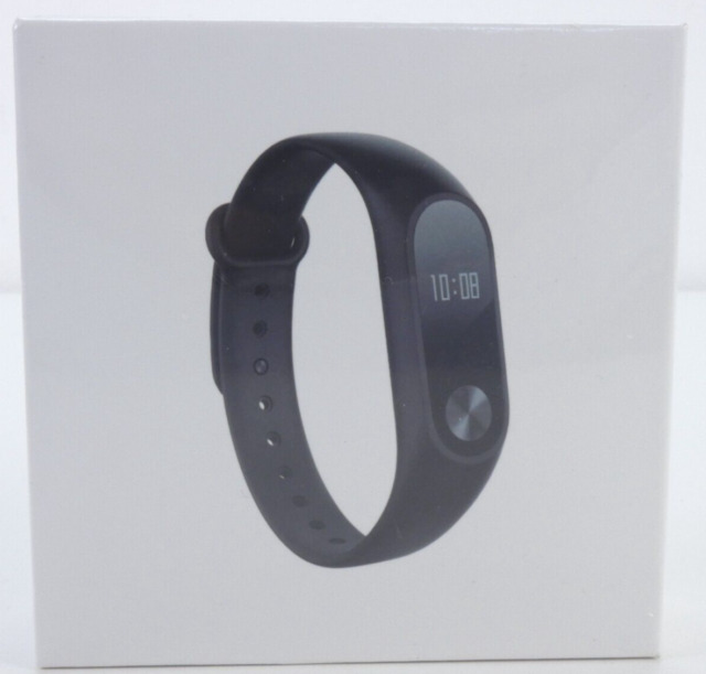 kwmobile Pulsera compatible con Xiaomi Mi Band 4 correa - 2x Correas de  silicona flexible - Tamaño ajustable - arena/negro : : Electrónica