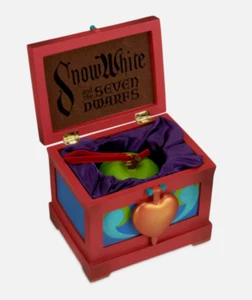 Disney Giftapfel Ornament in Herzbox Schneewittchen und die sieben Zwerge MIB! - Bild 1 von 4