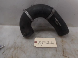 2001 VOLVO S40 1.9T OEM - UPPER INTERCOOLER HOSE  823529 - Picture 1 of 4