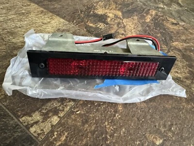 NOS 1985-1990 Pontiac Firebird Trans Am tercer alerón central alerón luz de freno Foto 1 de 4