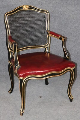 Sillón estilo Luis XV negro ebonizado y dorado con respaldo de caña de John Widdicomb Foto 1 de 4