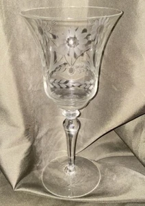 Vintage Antique Early 20th Century Floral Daisy Leaves Etched Wine Glass - Picture 1 of 5