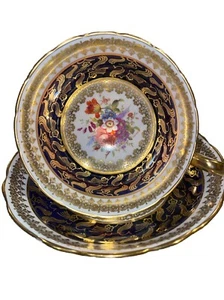 Vintage Hammersley Queen Anne Heavy Gold Footed Cup & Saucer; SIGNED - Picture 1 of 13