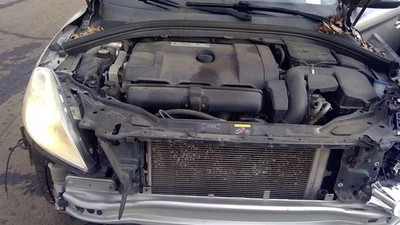 Cilindro mestre de freio XC70 compatível com 08-16 VOLVO 70 SERIES 1081598 - Imagem 1 de 4