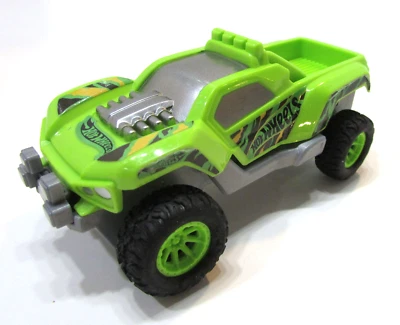 De colección 2016 Hot Wheels DAWGZILLA 149 Green HW Hot Trucks juguete de plástico de 5" de largo Foto 1 de 4