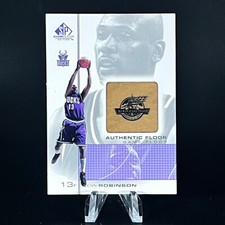 Glenn Robinson 2000-01 SP Game Floor Edition Authentic Floor #GR BUCKS NICE LOOK