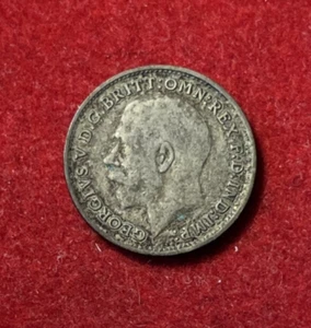 Great Britain 3 Pence 1920 Silver Coin KM#813a T5839 - Picture 1 of 2