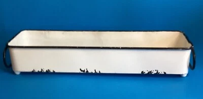 Creative Co-Op Decorative Rectangle Distressed Metal Tray - Image 1 of 4