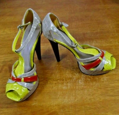 NUEVO Zapatos de salón Qupid para mujer 8 M correa en T plataforma tacón alto tacones de aguja  Foto 1 de 4