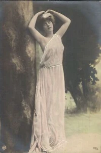 Pretty Girl Jugendstil Pink Dress Vintage RPPC 08.21 - Imagen 1 de 2