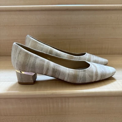 Vaneli 女式舒适浅口米色金色金属方跟 9.5 码全新 — 第 1/4 张图片