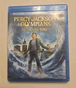 Percy Jackson & the Olympians: The Lightning Thief (Blu-ray, DVD, Digital, 2010) - Bild 1 von 10