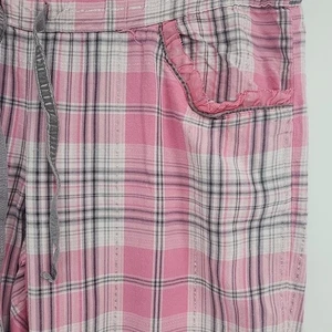 Pigiama Victoria’s Secret rosa metallizzato a quadri flanella pantalone L tasche con volant - Foto 1 di 5