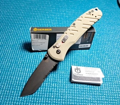 Gerber Propel Downrange Pocket Knife AO Assisted Combination Tanto With Box - Image 1 of 4