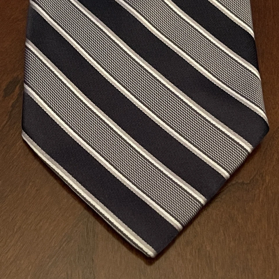 Corbata de cuello Stafford azul gris 100 % poliéster para hombre hecha en China Foto 1 de 4