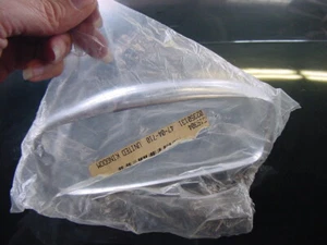 New Front Side Turn Signal Rim MG Midget Austin Healey Sprite 61-74 Replacement - Picture 1 of 3