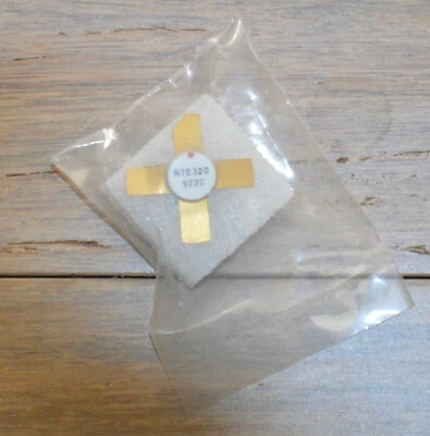 NTE NTE320 / NTE320 npn Transistor - Image 1 of 2