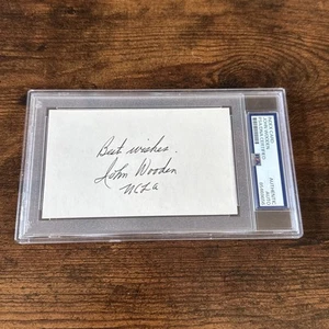 John Wooden Autographed Index Card PSA Slabbed HOF UCLA Bruins Signed - Picture 1 of 2