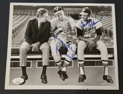 BROOKS ROBINSON & FRANK ROBINSON Signed 8x10 Photo-HOF-BALTIMORE ORIOLES-JSA - Image 1 of 4