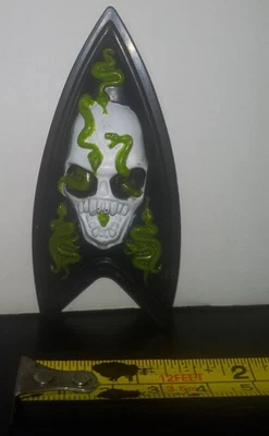 LJN Advanced Dungeons and Dragons Drex Shield - Image 1 of 4