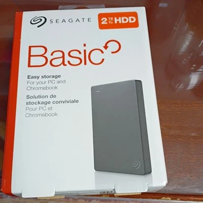 Seagate STJL2000400 Basic Portable Drive 2TB - Image 1 of 4
