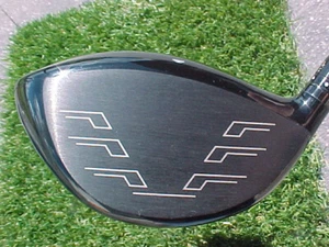 Wilson Staff CORTEX 10.5* Titanium Golf Club Driver w R Graphite Shaft & Cover - Picture 1 of 12