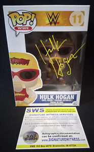 Funko pop N°11 Hulk hogan vinyle signed [cletius]