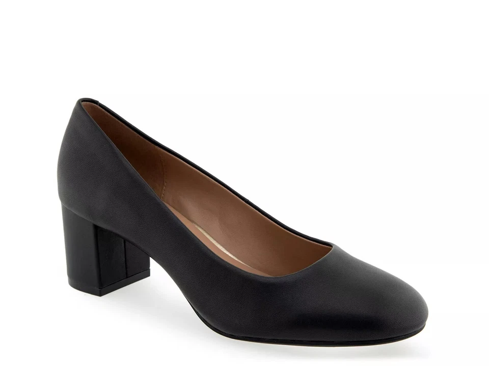 Woman's Dress Shoes Aerosoles Ebel Pump - Image 1 of 1