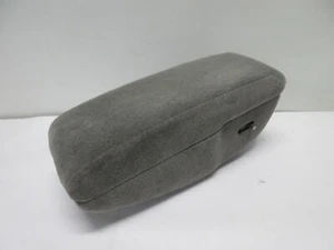 Chevrolet S10 GMC Sonoma Center Console Armrest Lid GRAY Cloth - Picture 1 of 11