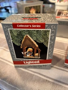 Hallmark Andenken LICHT UND BEWEGUNG Ornam. im Originalkarton Vintage Auswahl 1 - Bild 1 von 3