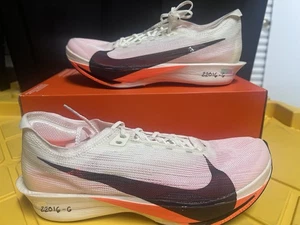 Nike Streakfly 2 Sail Total Naranja Blanco Negro HF6417-100 Para hombres Talla 9 Caja Sin Tapa - Imagen 1 de 7