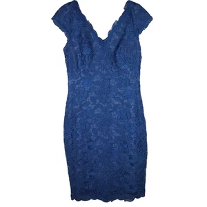 Tadashi Shoji Blumen Spitze Etuikleid ärmellos V-Ausschnitt royalblau gefüttert Gr. 6 - Bild 1 von 12