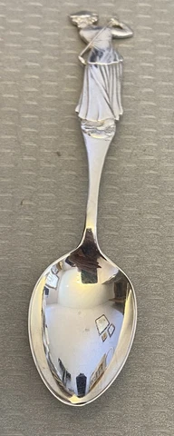 art nouveau sterling silver Figural WOMAN GOLFER SOUVENIR SPOON English 1912 5" Cover