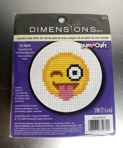 Dimensiones Guiño TONGUA HACIA FUERA EMOJI Mini Kit Punto de Cruz Contado 3" NUEVO Sellado - Imagen 1 de 2